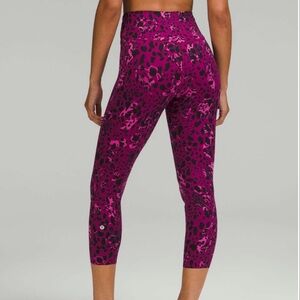 Lululemon Base Pace High-Rise Crop 23" Cheetah Camo Magenta Purple Multi Size 4